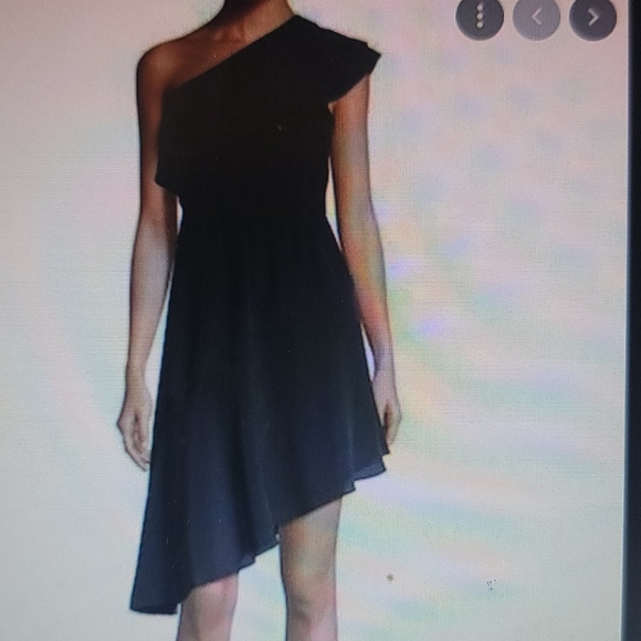 Likely Dresses & Skirts - Likely Delbarton Asymmetrical Ruffle Dress Black 0